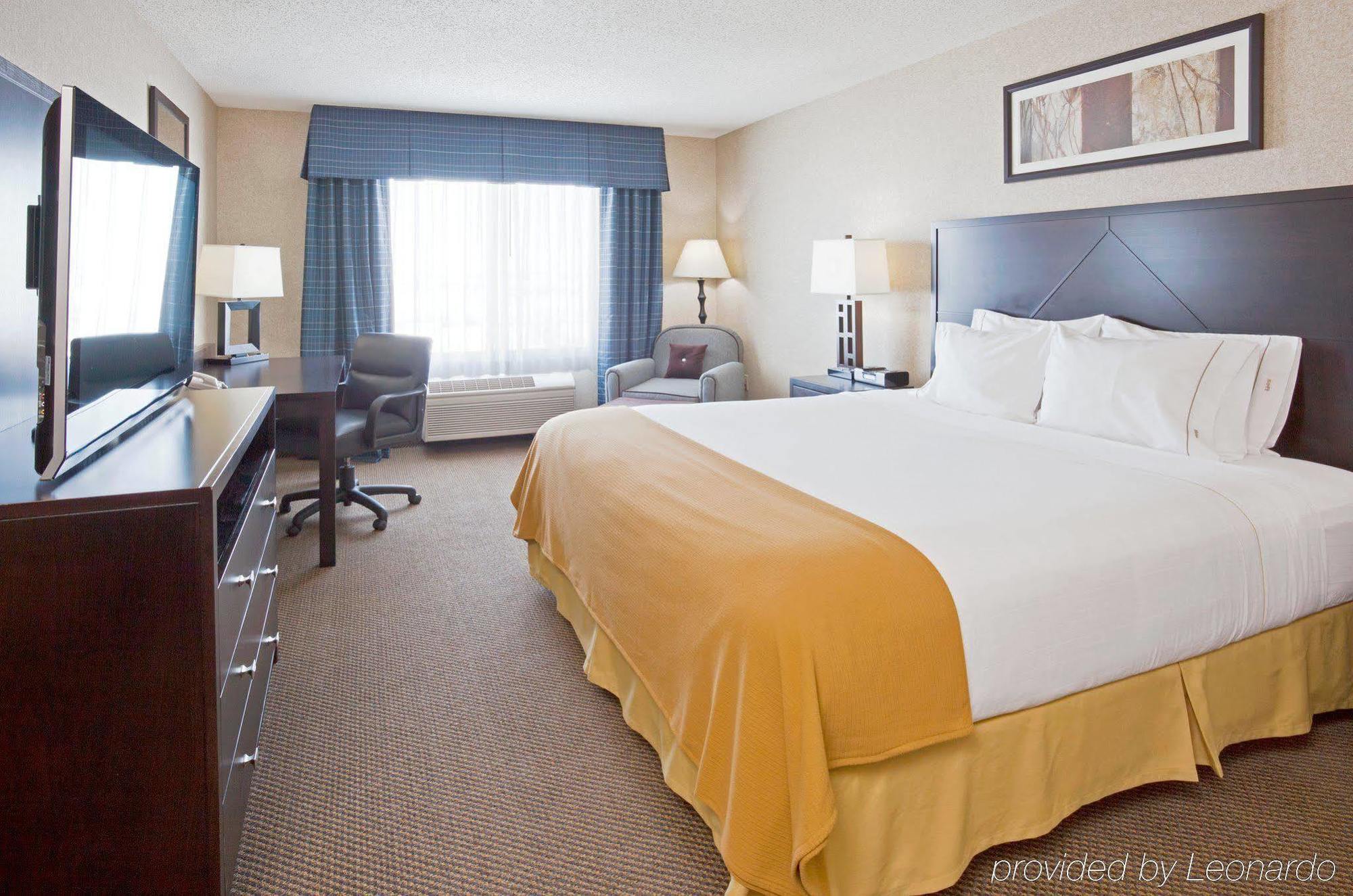 Holiday Inn Express Hotel & Suites Grand Forks, An Ihg Hotel Pokój zdjęcie